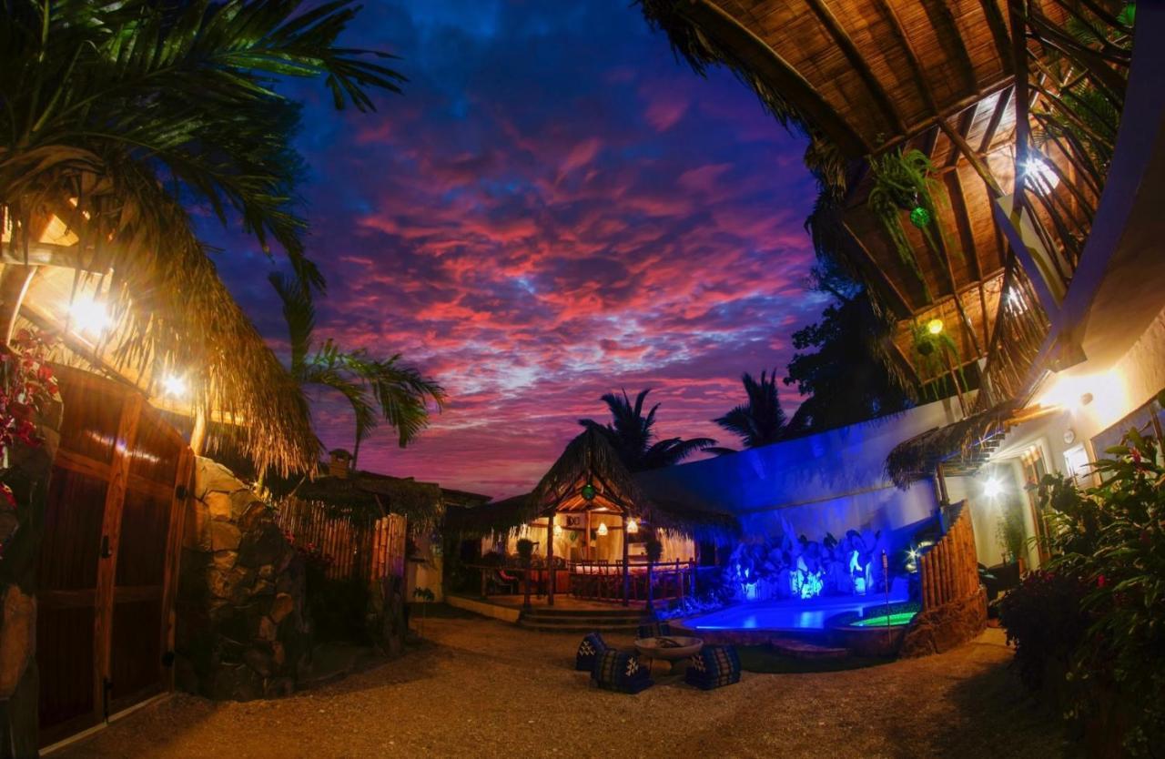 Tres Palmas Hotel Montanita Bagian luar foto