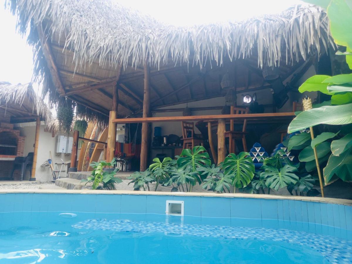 Tres Palmas Hotel Montanita Bagian luar foto