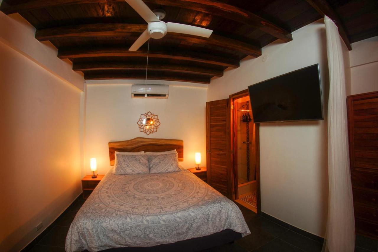 Tres Palmas Hotel Montanita Bagian luar foto